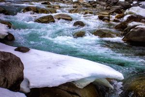 beautiful fresh water along the trail